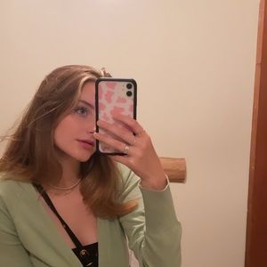 Meet your Posher, Mathilde